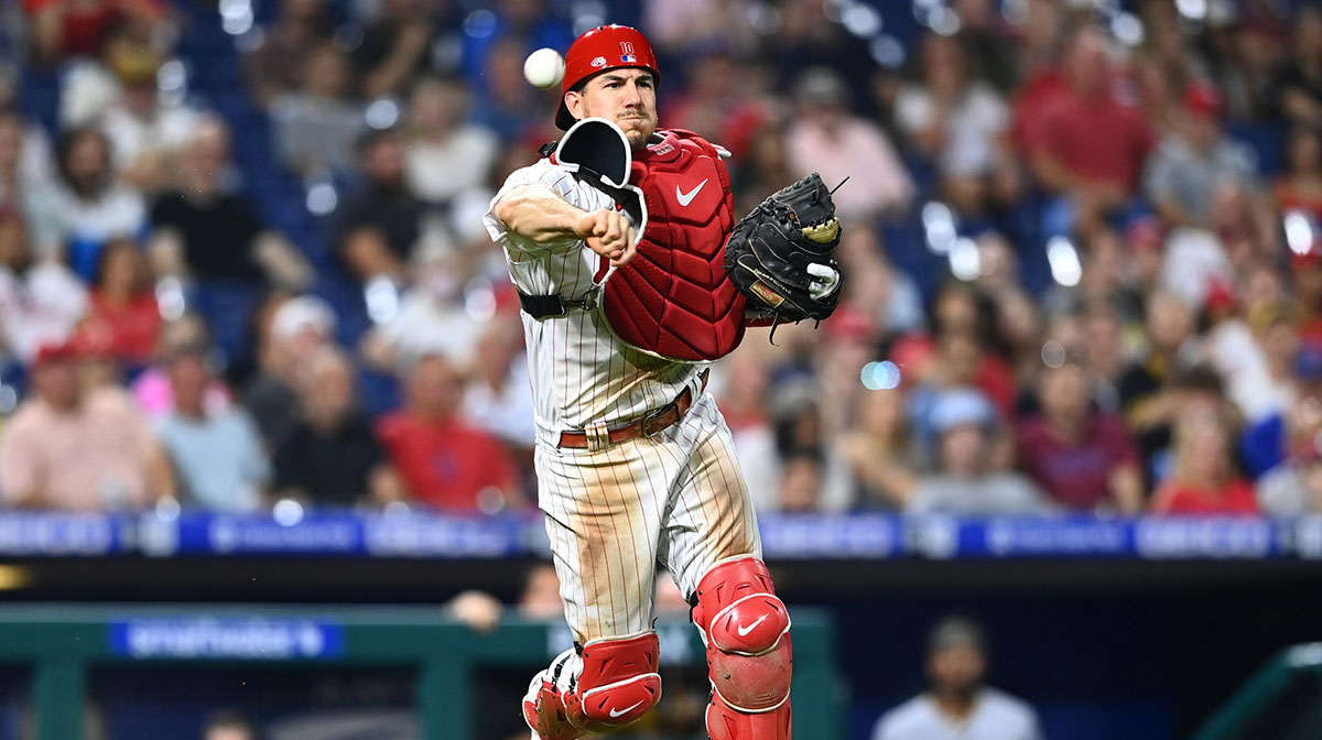 Philadelphia Phillies catcher JT Realmuto (10) throws to first against the Pittsburgh Pirates in the seventh inning at Citizens Bank Park