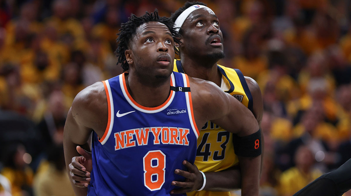 New York Knicks forward OG Anunoby (8) boxes out Indiana Pacers forward Pascal Siakam (43) for a free throw in the second quarter during game six of the eastern conference finals for the 2025 NBA Playoffs at Gainbridge Fieldhouse.
