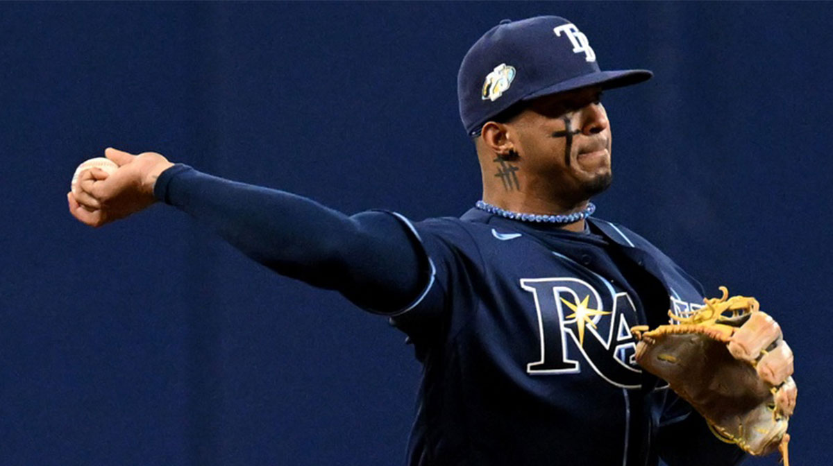 Tampa Bay Rays shortstop Wander Franco (5) throws to first base in the seventh inning against the Miami Marlins at Tropicana Field.