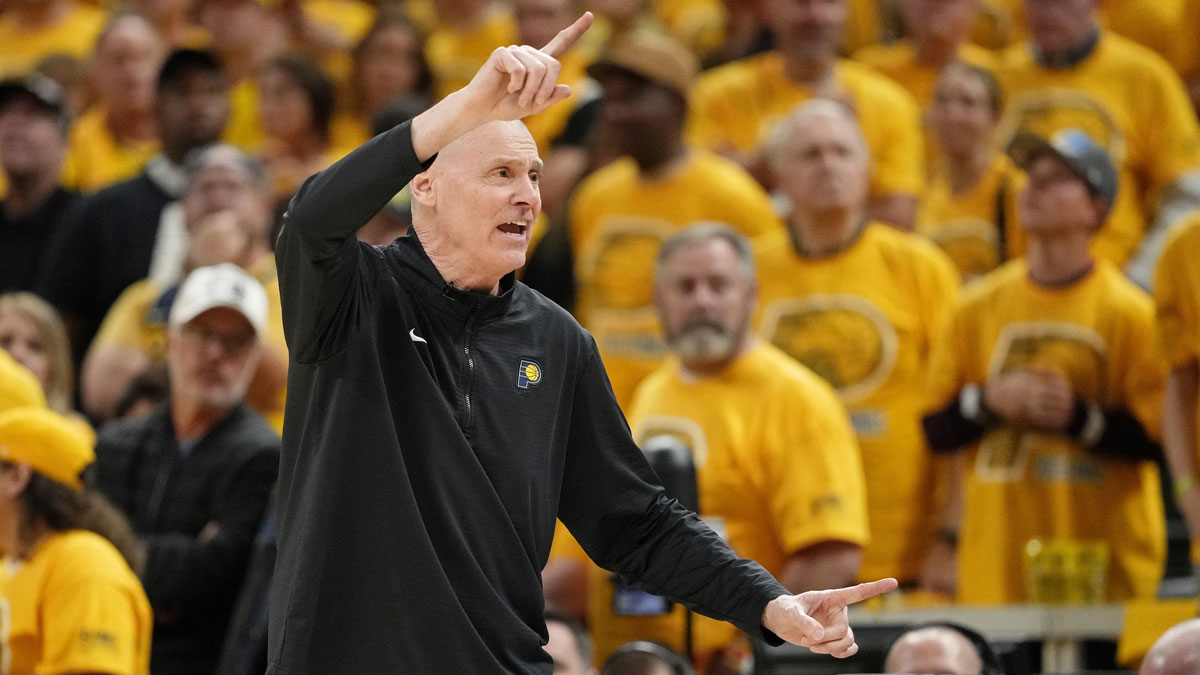 Indiana Pacers head coach Rick Carlisle directs players during the second half during game four of the 2025 NBA Finals at Gainbridge Fieldhouse.