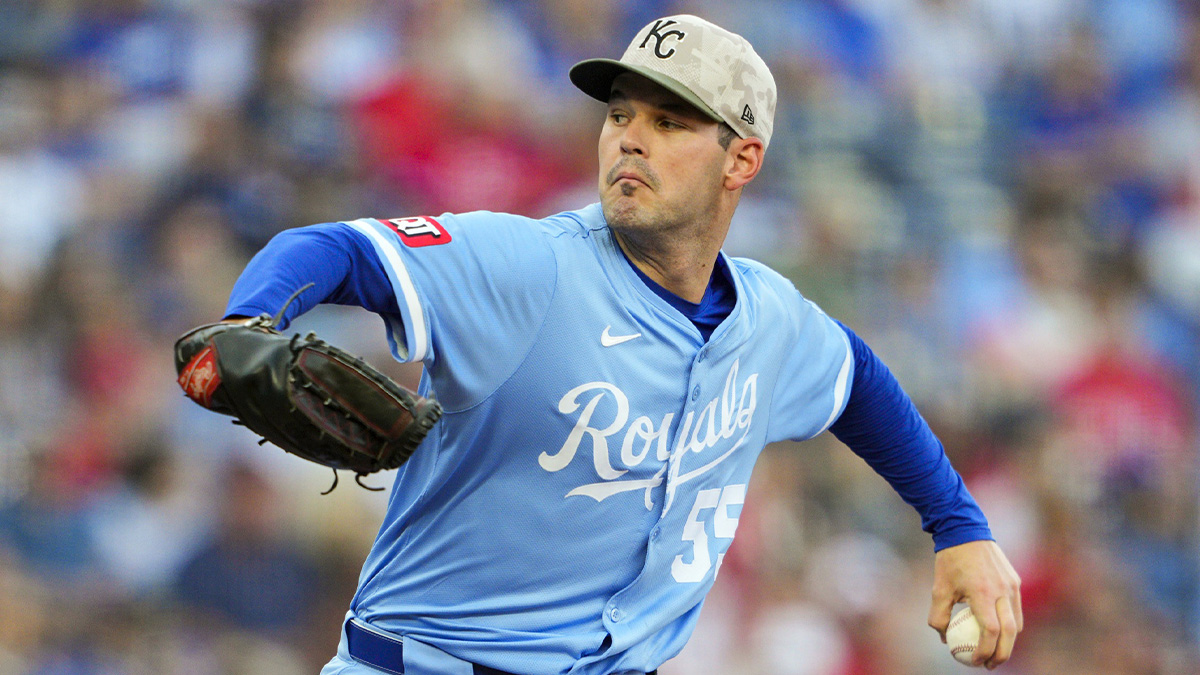 Kansas City Royals starting pitcher Cole Ragans (55) pitches during the first inning against the St. Louis Cardinals at Kauffman Stadium.