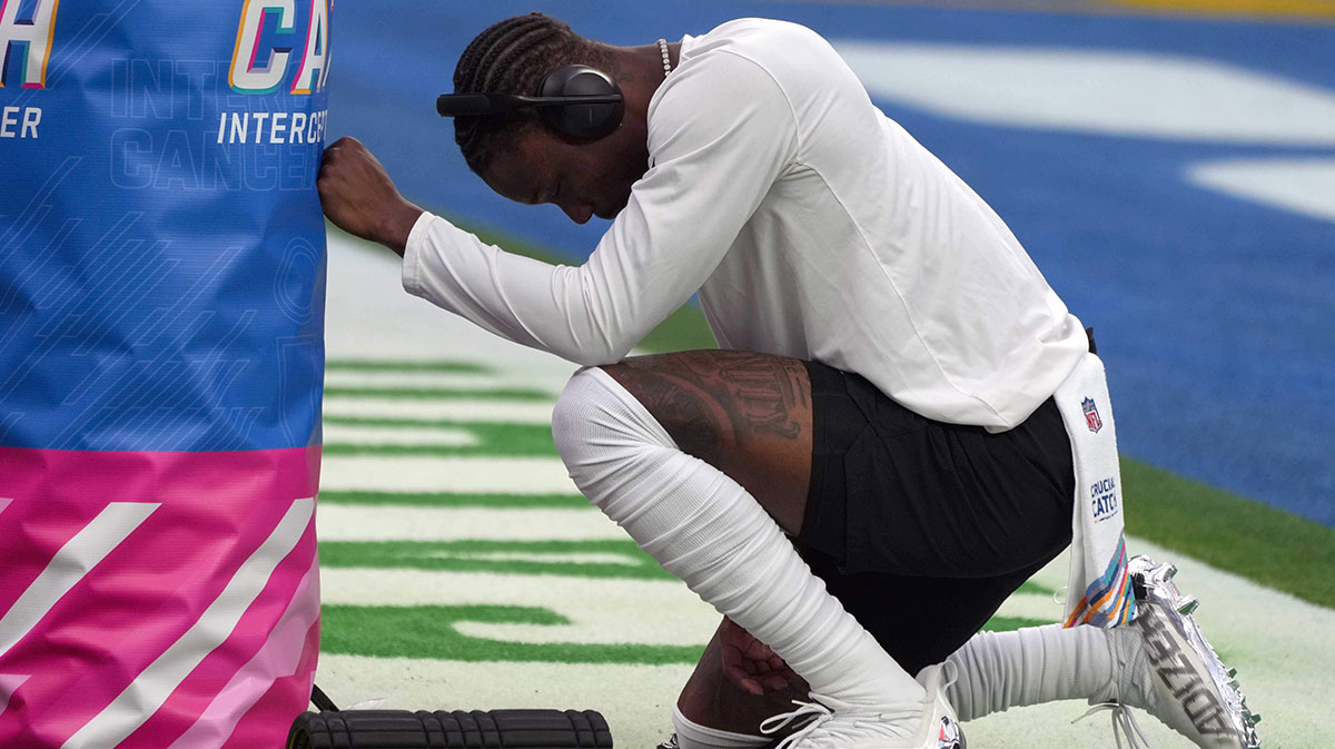 Las Vegas Raiders wide receiver Henry Ruggs III (11) reacts before a game against the Los Angeles Chargers at SoFi Stadium.