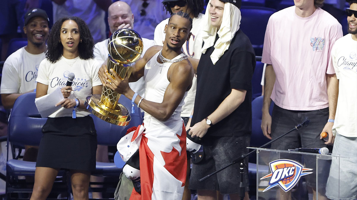 Shai Gilgeous-Alexander letting Thunder fans touch Larry O’Brien Trophy goes viral