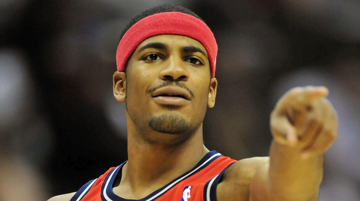 New Jersey Nets forward Sean Williams (51) points in the first period against the Denver Nuggets at the Pepsi Center.