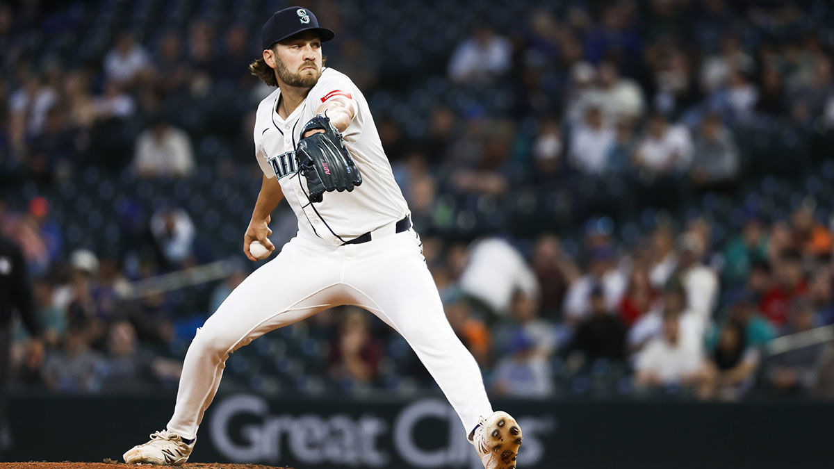 Seattle Mariners pitcher Collin Snider (52) throws against the Baltimore Orioles during the ninth inning at T-Mobile Park.