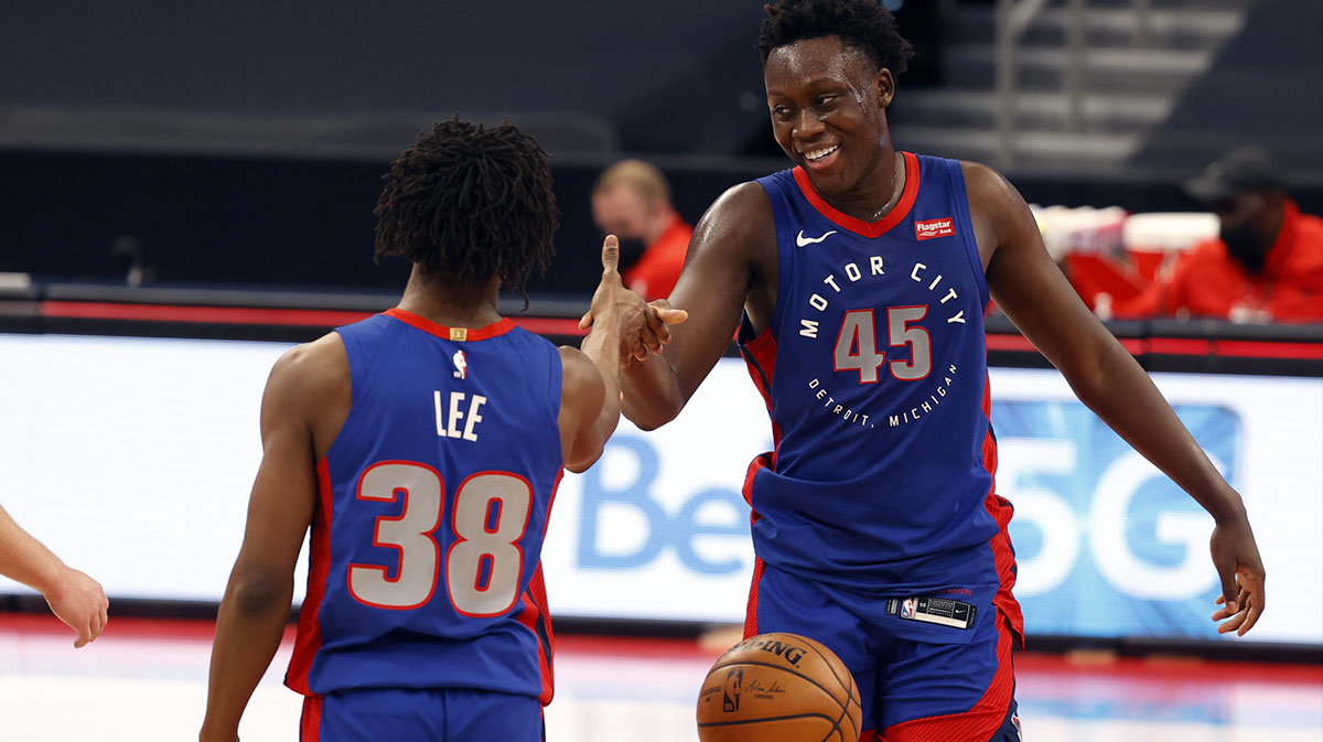 Detroit Pistons forward Sekou Doumbouya (45) and guard Saben Lee (38) celebrate as they defeat the Toronto Raptors at Amalie Arena.