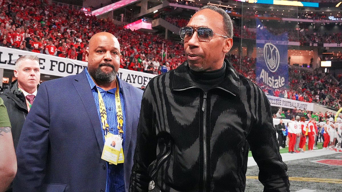 Sports personality Stephen A. Smith arrives before the CFP National Championship college football game between the Notre Dame Fighting Irish and the Ohio State Buckeyes at Mercedes-Benz Stadium.