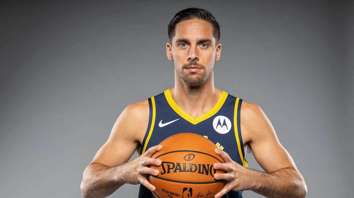 Sep 27, 2019; Indianapolis, IN, USA; Indiana Pacers guard TJ McConnell (9) poses for a photo during media day at Bankers Life Fieldhouse. Mandatory Credit: Trevor Ruszkowski-Imagn Images