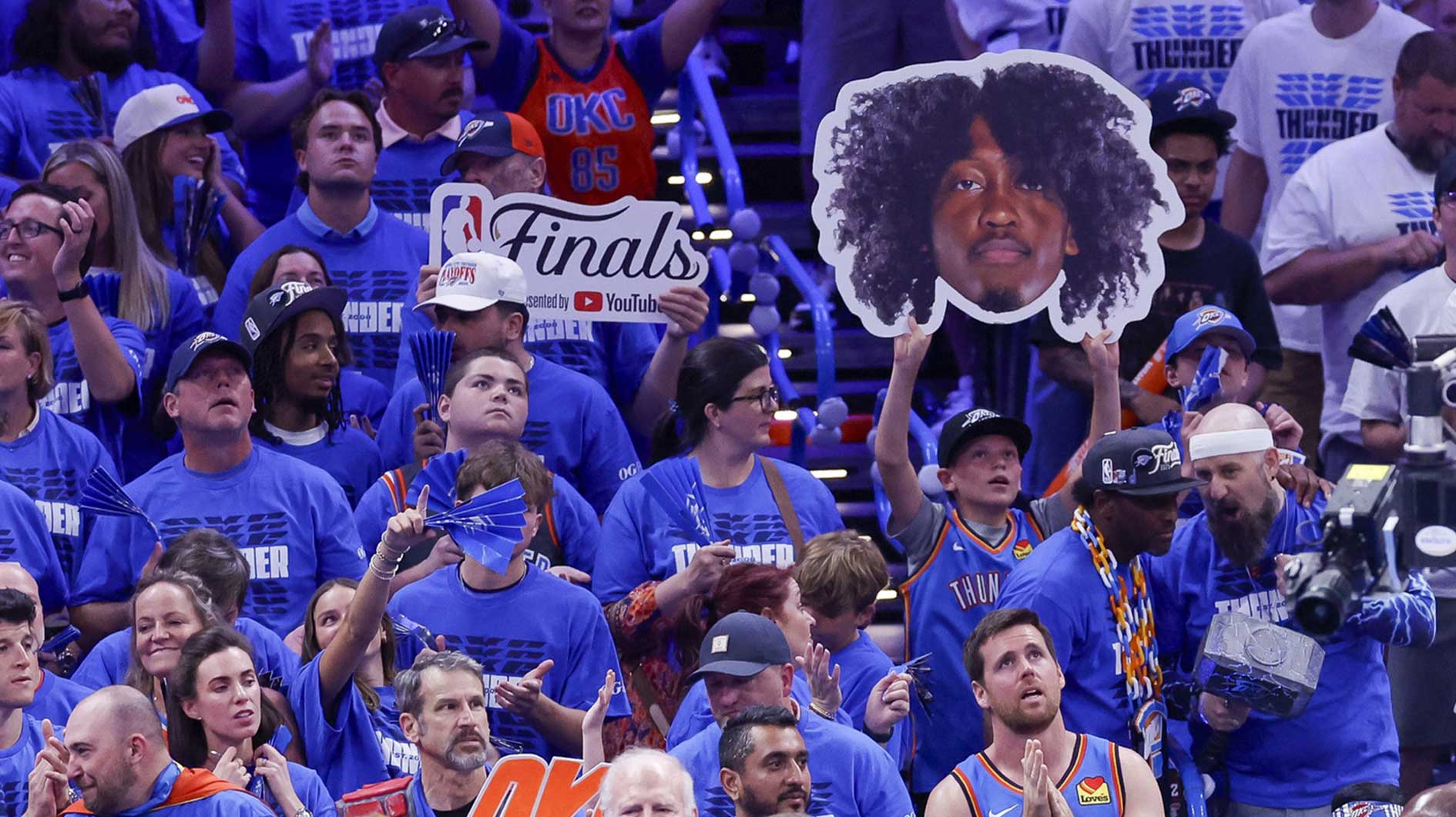 Thunder forward Jalen Williams (8) during the fourth quarter against the Indiana Pacers in game five of the 2025 NBA Finals at Paycom Center