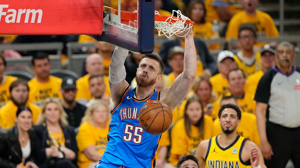 Thunder center Isaiah Hartenstein (55) dunks against the Indiana Pacers during the first half during game three of the 2025 NBA Finals at Gainbridge Fieldhouse