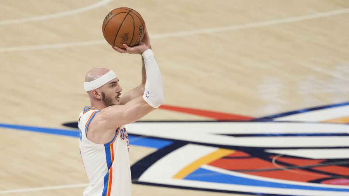 Thunder guard Alex Caruso (9) shoots against the Indiana Pacers during the third quarter of game five of the 2025 NBA Finals at Paycom Center