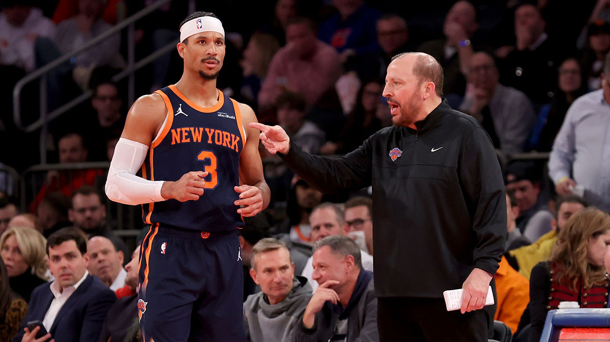 New York Knicks head coach Tom Thibodeau talks to guard Josh Hart (3) during the third quarter against the Orlando Magic at Madison Square Garden.