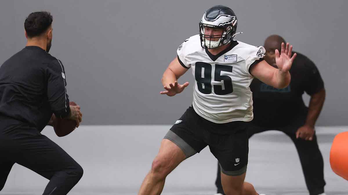 Philadelphia Eagles defensive tackle Ty Robinson (95) runs a drill during OTAs at NovaCare Complex.