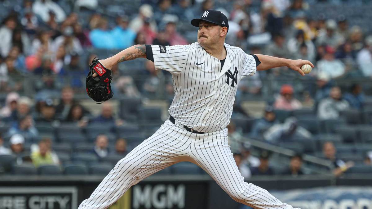 New York Yankees relief pitcher Tyler Matzek (68) delivers a pitch during the fifth inning against the Tampa Bay Rays at Yankee Stadium.