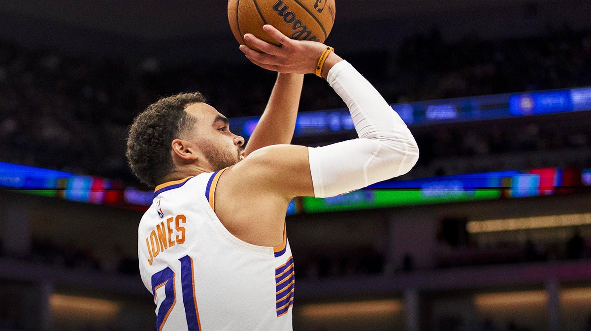 Phoenix Suns guard Tyus Jones (21) takes a three-point shot against the Sacramento Kings during the third quarter at Golden 1 Center.
