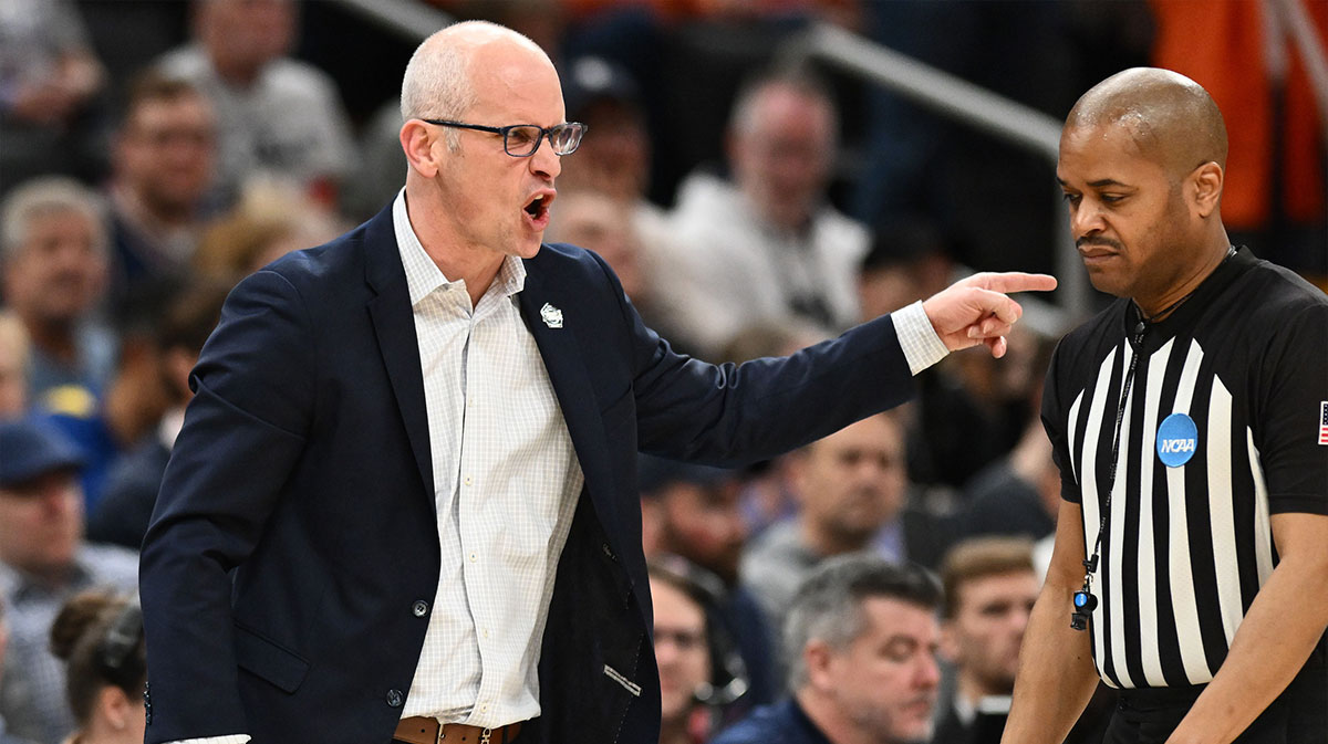 Connecticut Huskies head coach Dan Hurley reacts against the Illinois Fighting Illini in the finals of the East Regional of the 2024 NCAA Tournament at TD Garden.