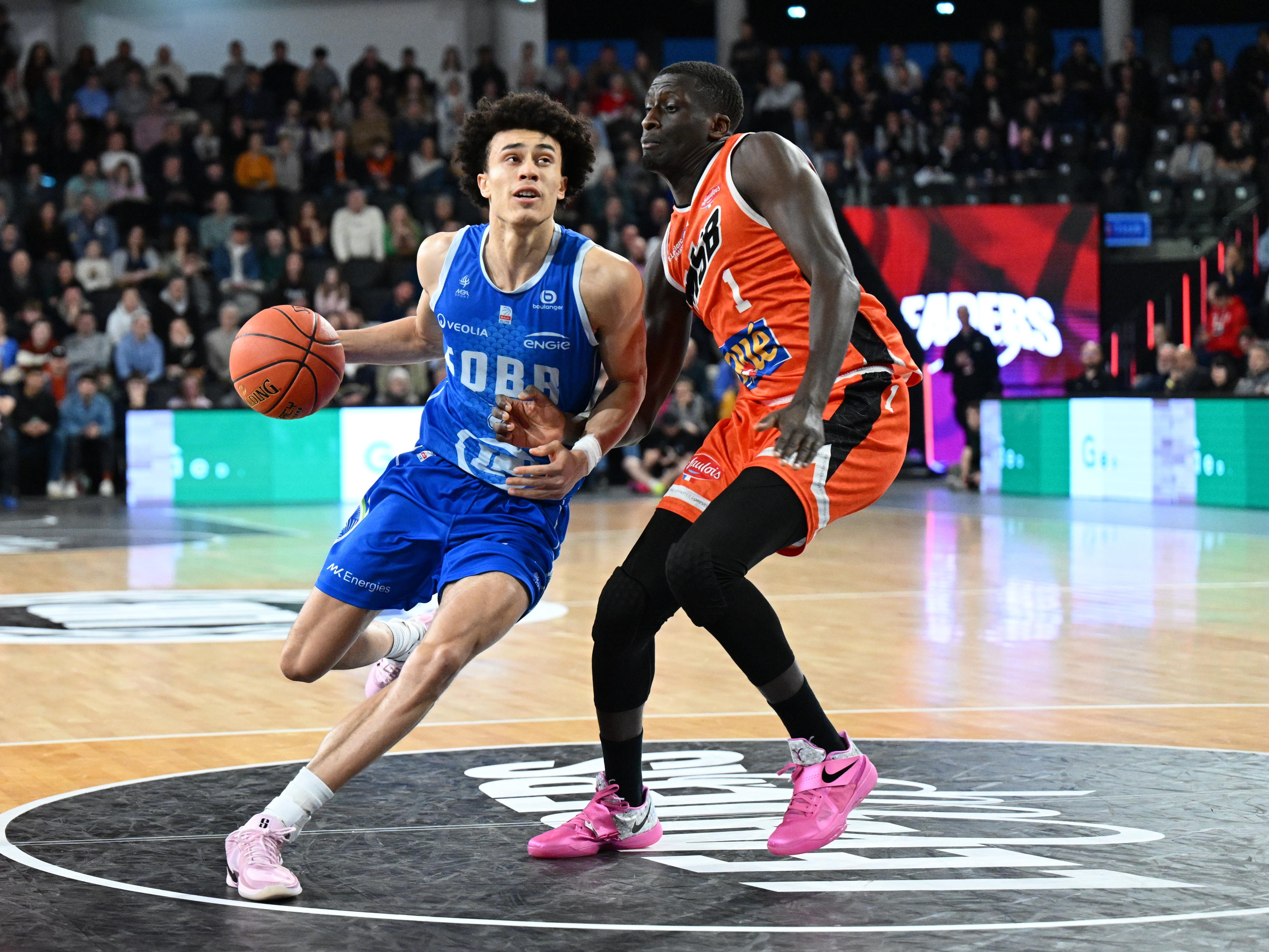 St Quentin point guard Nolan Traore in action against Le Mans in a Leaders Cup match.
