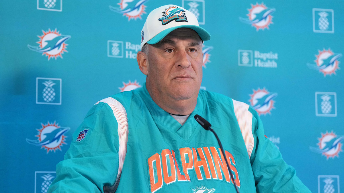 Miami Dolphins defensive coordinator Vic Fangio at press conference at the PSD Bank Arena.