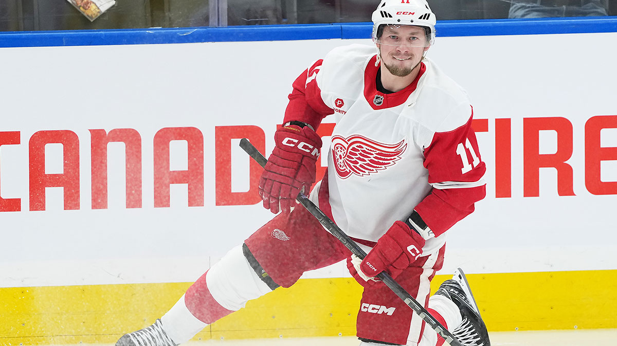 Red Wings trade Vladimir Tarasenko to Wild