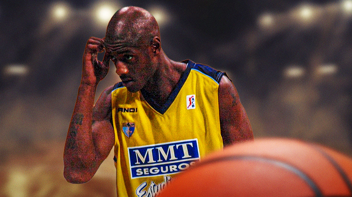 Vonteego Cummings playing for the Pacers