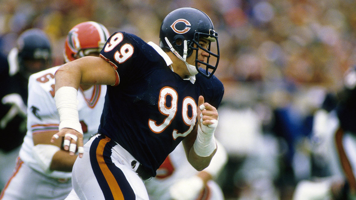 Chicago Bears lineman Dan Hampton defensive end Dan Hampton (99) in action against the Atlanta Falcons at Soldier Field.