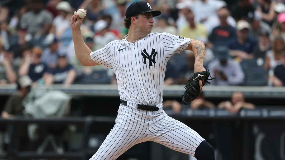 New York Yankees starting pitcher Cam Schlittler (76) throws a pitch during the second inning against the Pittsburgh Pirates at George M. Steinbrenner Field.