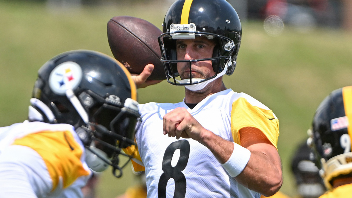 Pittsburgh Steelers quarterback Aaron Rodgers (8) participates in drills during training camp at Saint Vincent College.
