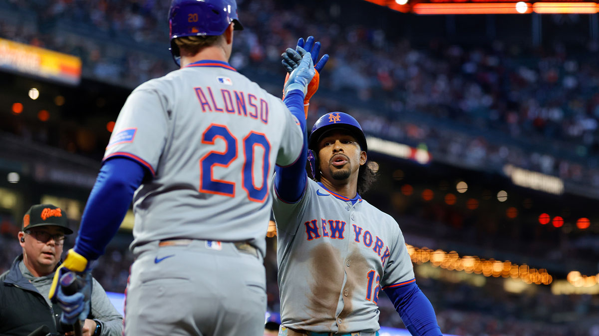 Pete Alonso takes down Giants with game-ending grab