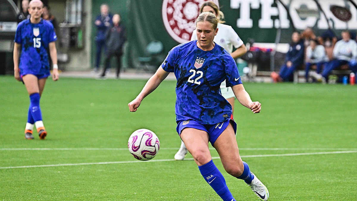 NWSL midfielder Annie Karich controls the ball against Racing Louisville at Providence Park.