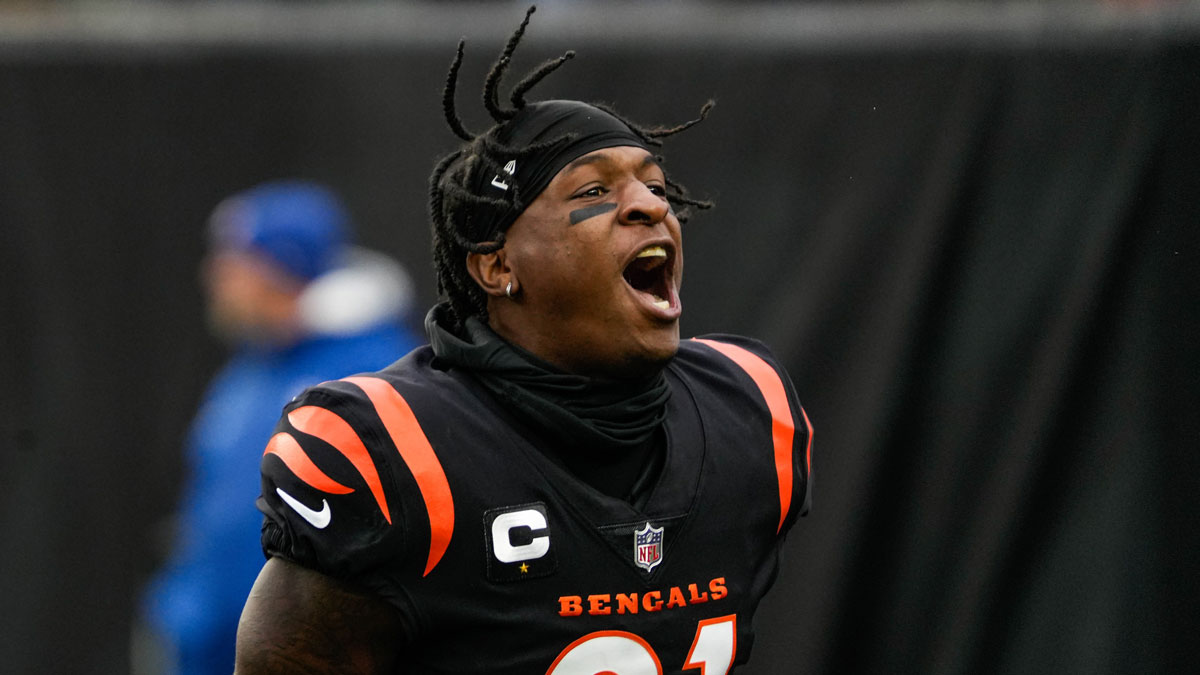 Dolphins strengthen defense with latest signing