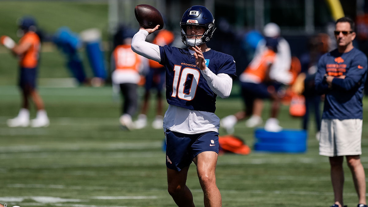 Denver Broncos quarterback Bo Nix (10) during Denver Broncos Training Camp.