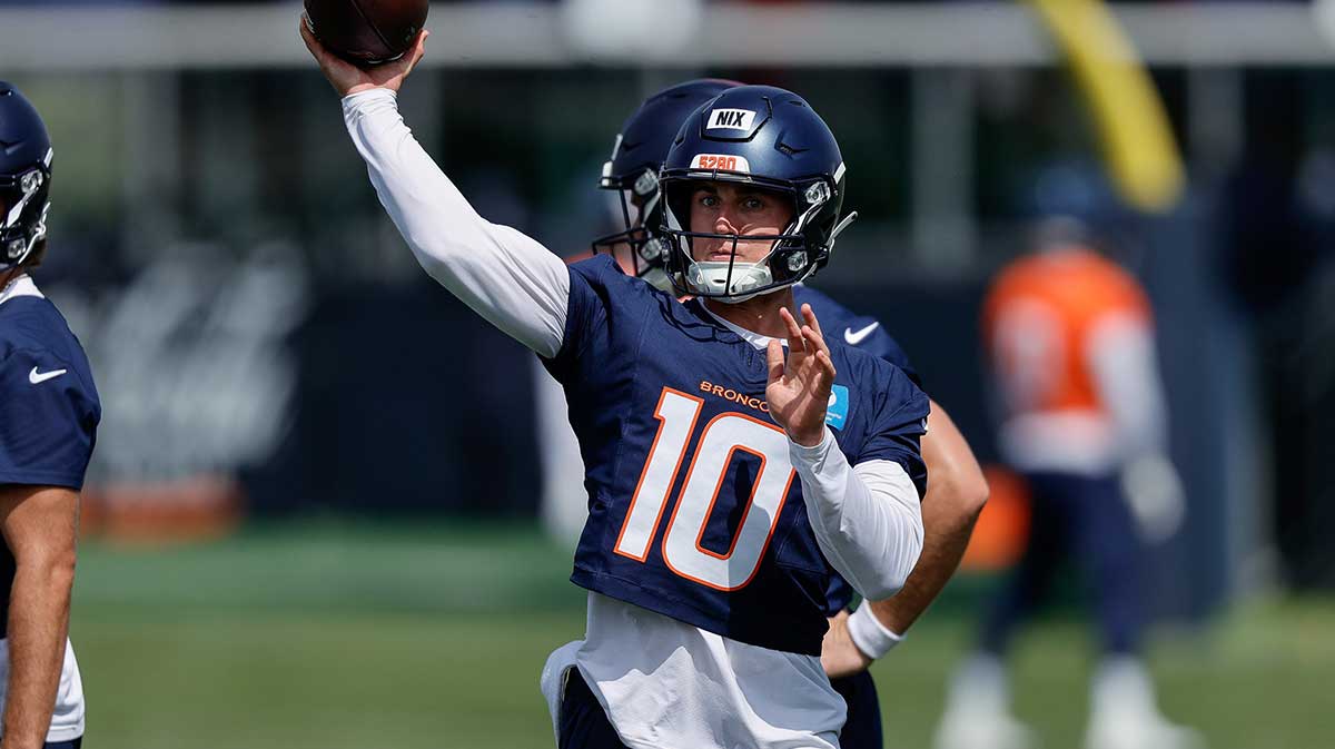 Denver Broncos quarterback Bo Nix (10) during Denver Broncos Training Camp.