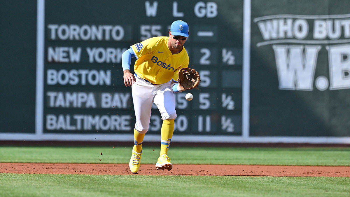 Boston Red Sox third baseman Marcelo Mayer (39) makes a catch against the Tampa Bay Rays during the first inning at Fenway Park.
