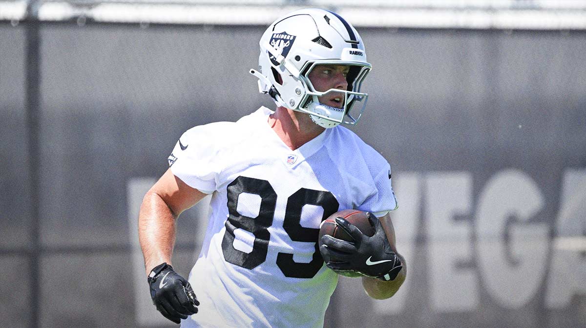Brock Bowers tells story of unlikely Raiders draft night call