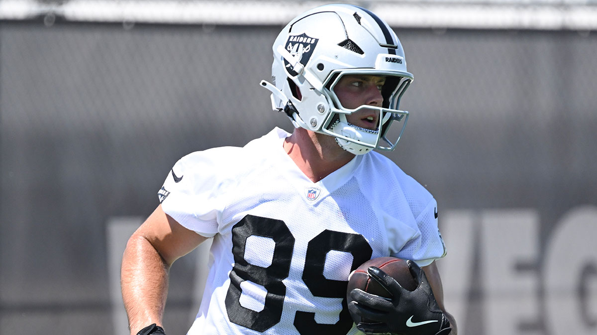 Las Vegas Raiders tight end Brock Bowers (89) runs a drill during Las Vegas Raiders Minicamp at Intermountain Health Performance Center.
