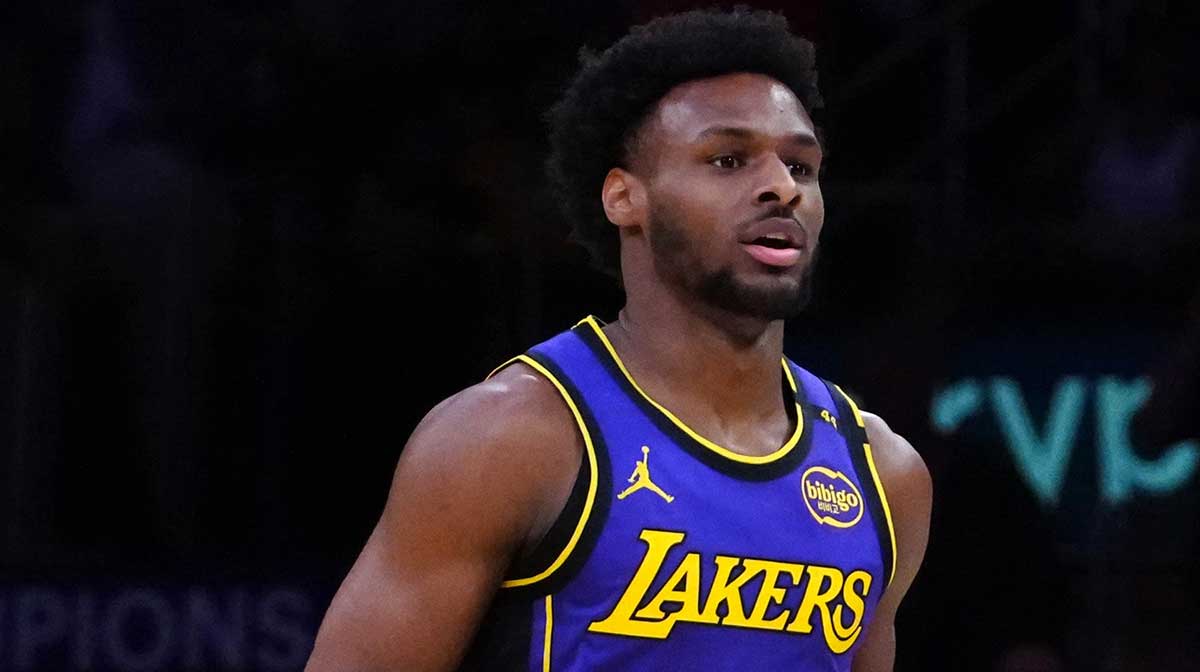 Los Angeles Lakers guard Bronny James (9) in the second half against the San Antonio Spurs at the Crypto.com Arena.