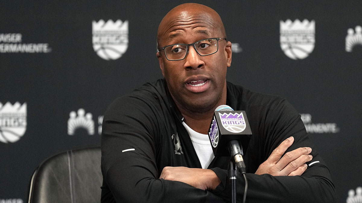 Sacramento Kings head coach Mike Brown talks with media members before the game against the Utah Jazz at Golden 1 Center.