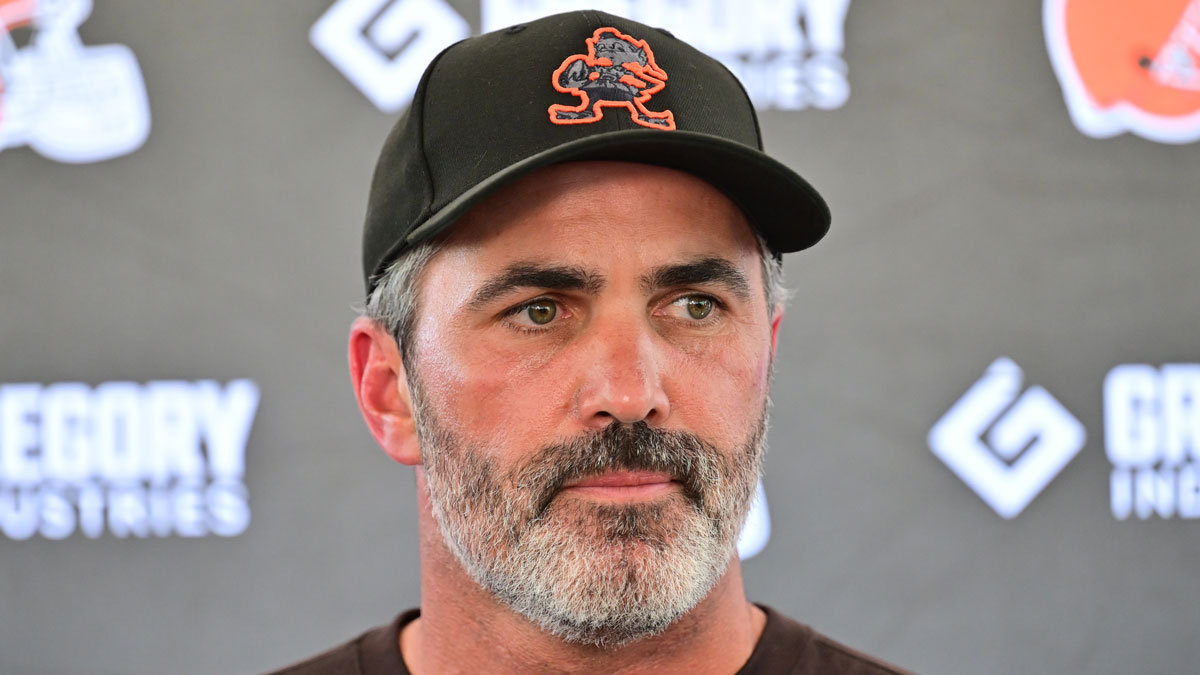 Cleveland Browns head coach Kevin Stefanski talks to the media during training camp at CrossCountry Mortgage Campus.