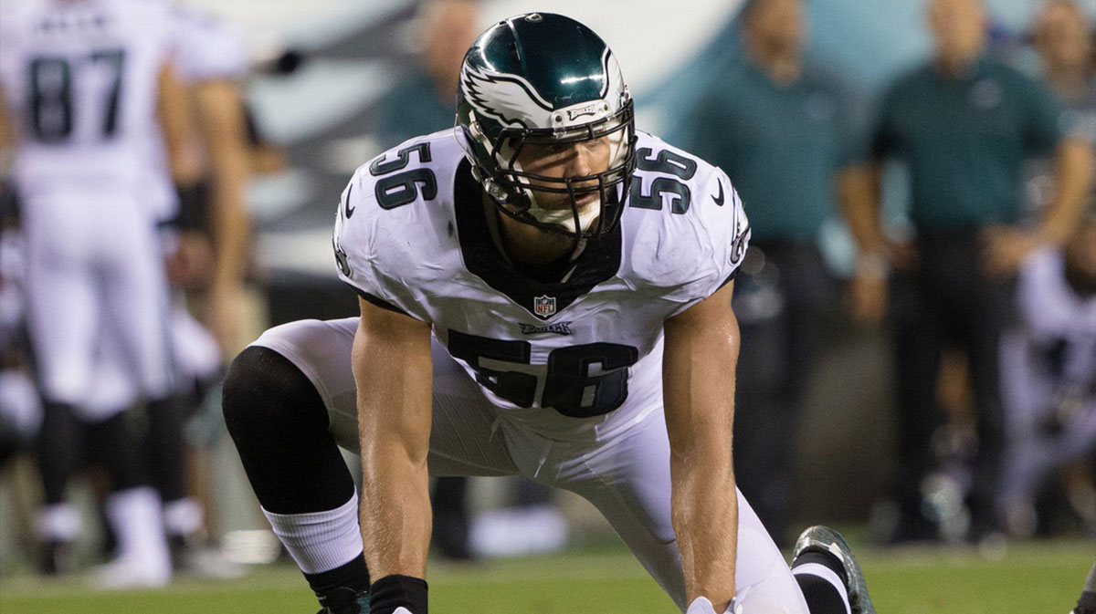 Philadelphia Eagles linebacker Bryan Braman (56) in action against the Tampa Bay Buccaneers at Lincoln Financial Field. The Philadelphia Eagles won 17-9.