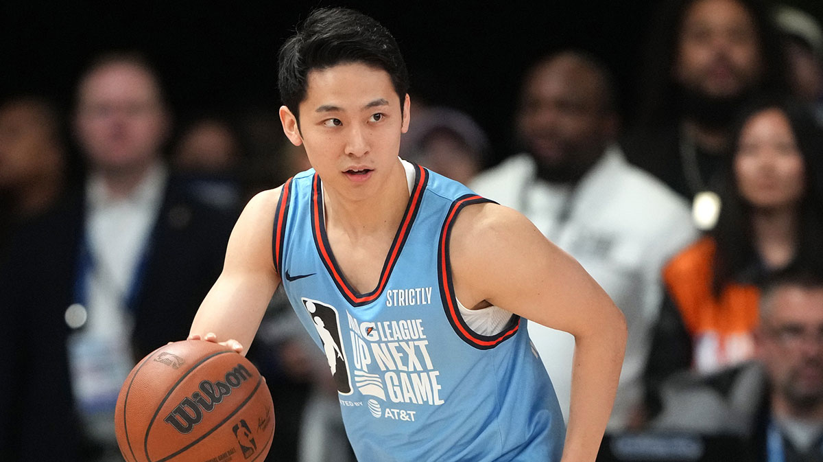 Bulls sign Summer League sensation to two-way deal