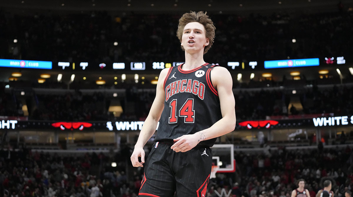 Chicago Bulls forward Matas Buzelis (14) celebrates his three point basket against the Miami Heat during the second half at United Center.