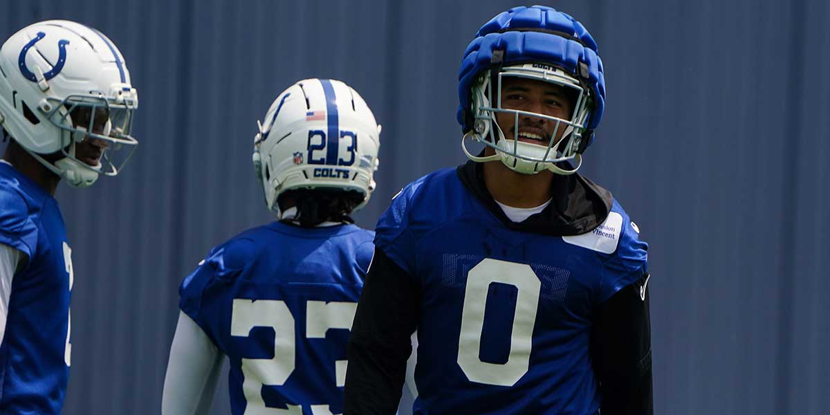 Indianapolis Colts safety Camryn Bynum (0) walks up the field Tuesday, June 10, 2025, during NFL Colts mandatory mini camp at the Indiana Farm Bureau Football Center in Indianapolis.