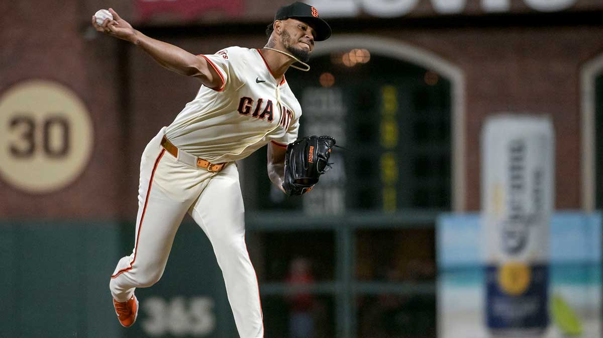 San Francisco Giants pitcher Camilo Doval (75) throws a pitch against the Philadelphia Phillies during the ninth inning at Oracle Park.