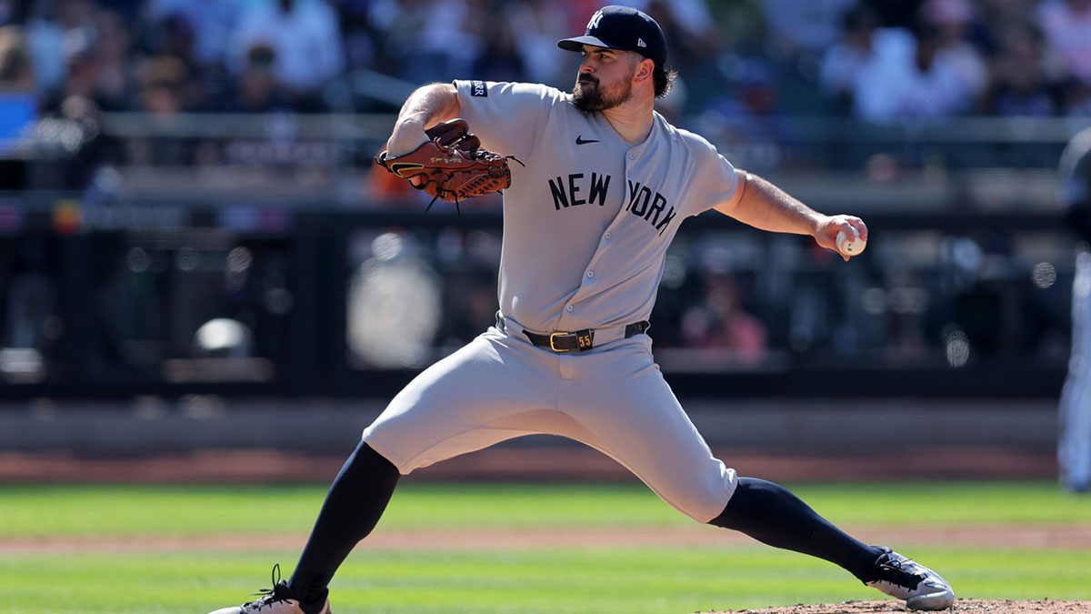 Carlos Rodon gets 'dominant' Aaron Boone applause after shutting down Cubs