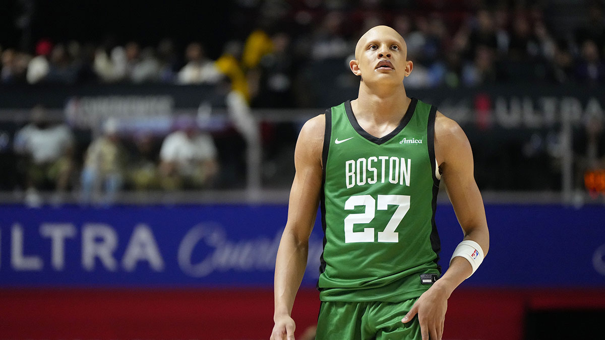 Jul 15, 2024; Las Vegas, NV, USA; Boston Celtics forward Jordan Walsh (27) competes against the Los Angeles Lakers during the second half at Thomas & Mack Center. Mandatory Credit: Lucas Peltier-Imagn Images