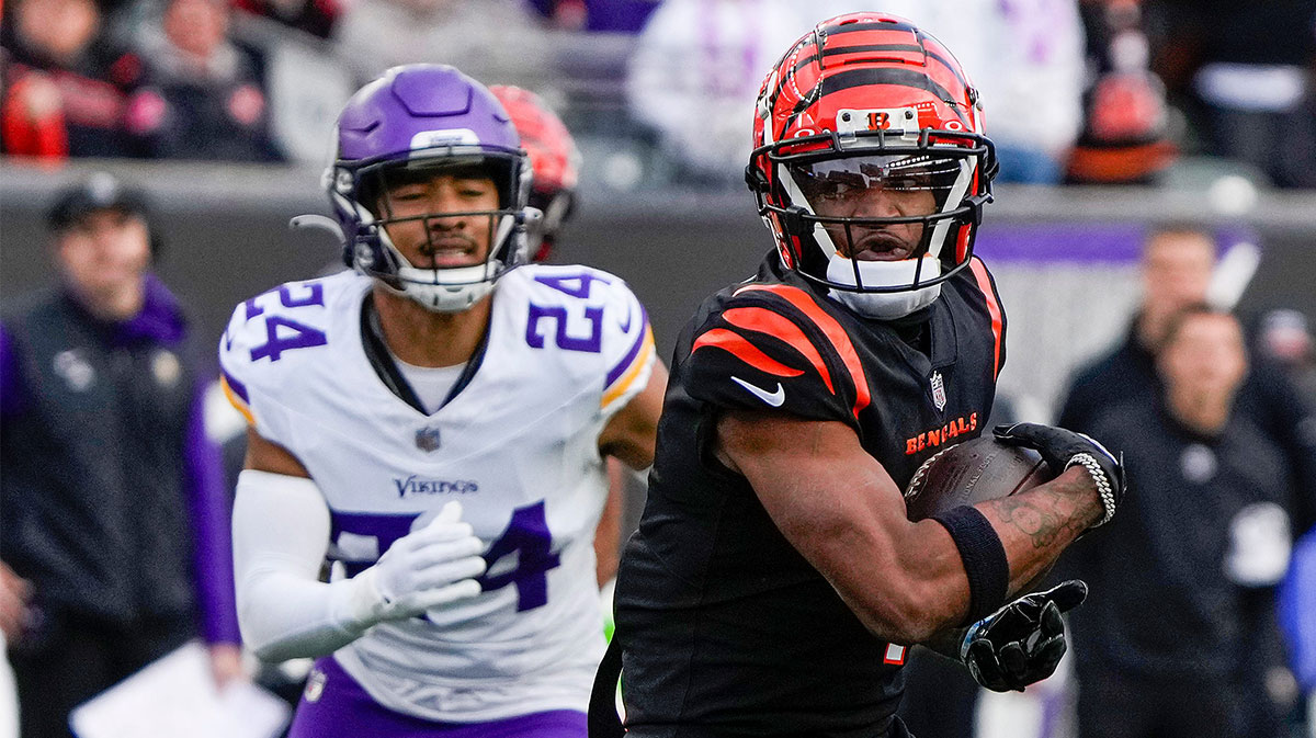 Cincinnati Bengals wide receiver Ja'Marr Chase (1) runs the ball in the 4th Paycor Stadium Saturday, December 16, 2023. Chase left the game in the 4th quarter with an unknown injury.