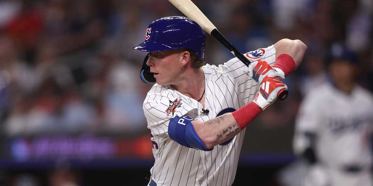 National League outfielder Pete Crow-Armstrong (4) of the Chicago Cubs hits a double in the second inning during the 2025 MLB All Star Game at Truist Park.