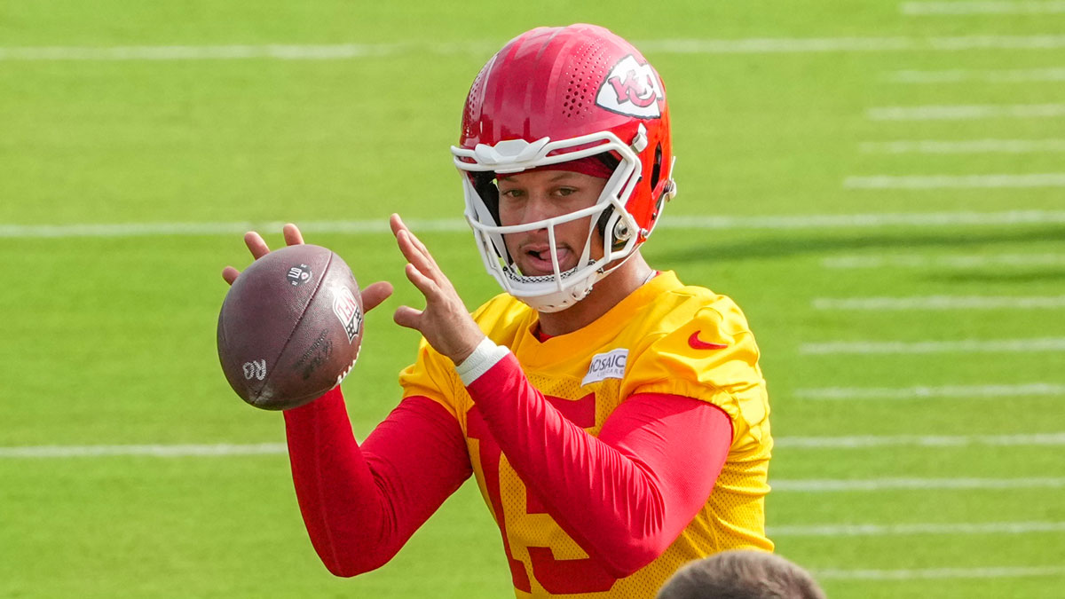 Kansas City Chiefs quarterback Patrick Mahomes (15) receives a snap during training camp at Missouri Western State University.