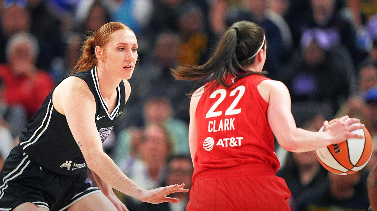 Golden State Valkyries forward Chloe Bibby (left) defends against Indiana Fever guard Caitlin Clark (22) during the first quarter at Chase Center.