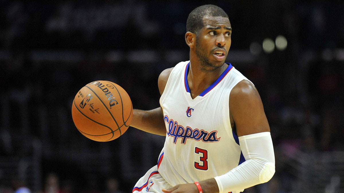 Los Angeles Clippers guard Chris Paul (3) controls the ball against the Portland Trail Blazers during the second half at Staples Center.